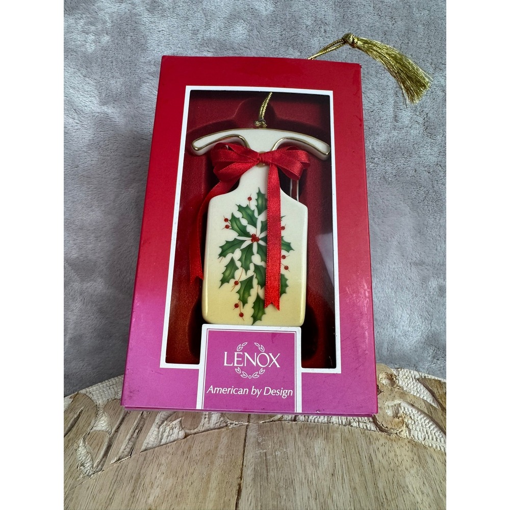 Lenox Holiday Sleigh Ornament American Design Holly Berries Red Bow Gift‎ Boxed